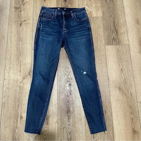 Kut From The Kloth Women’s Medium/Dark Wash Distressed Ankle Jeans Sz 4 GUC - Picture 2 of 9